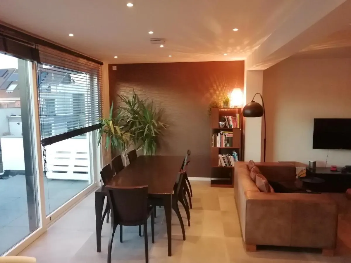 Appartement Delux Dicht Bij Zee Ostende Nyaraló